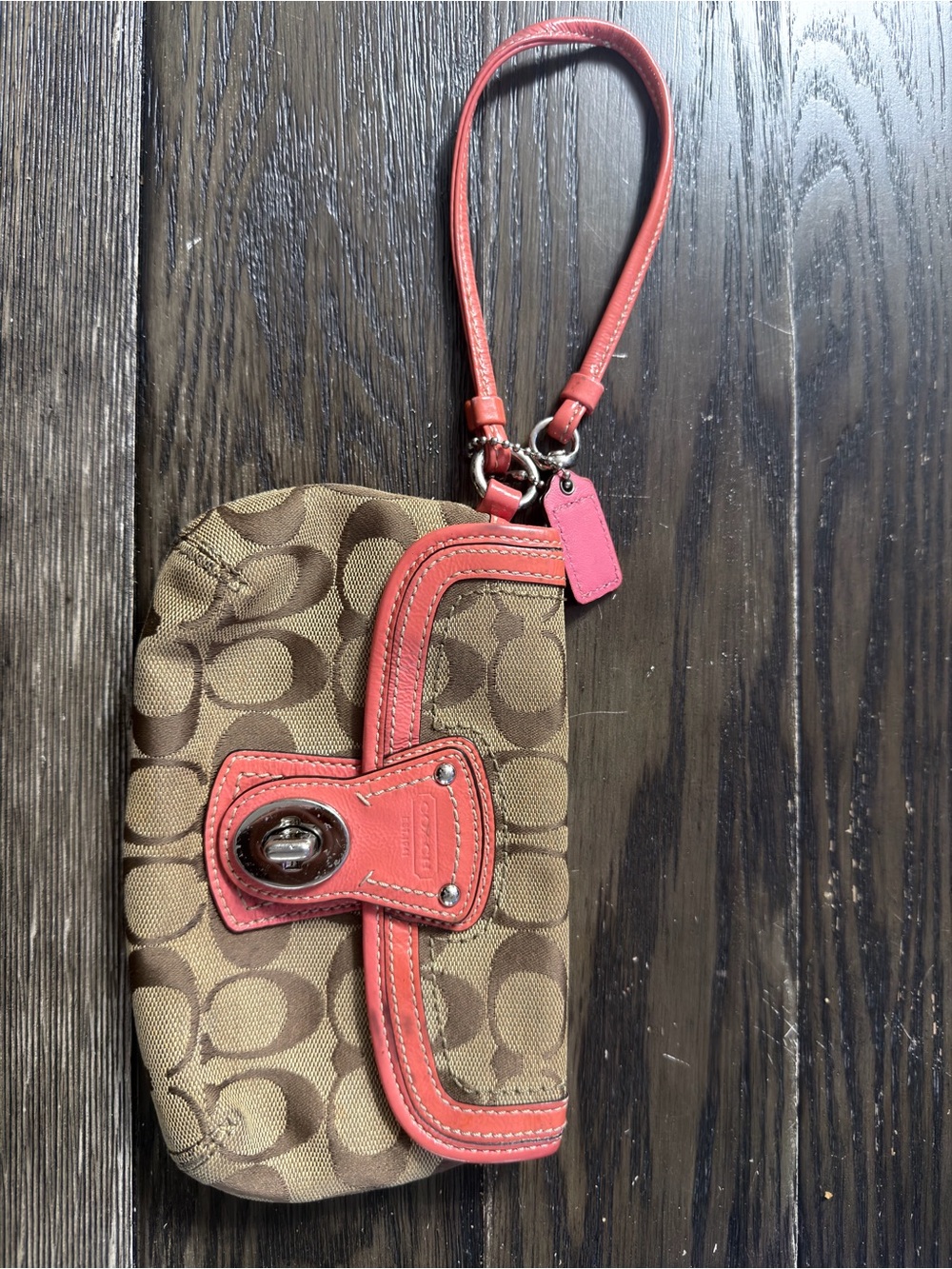 Coach Signature Canvas Turnlock Wristlet Khaki Coral Pink F49175